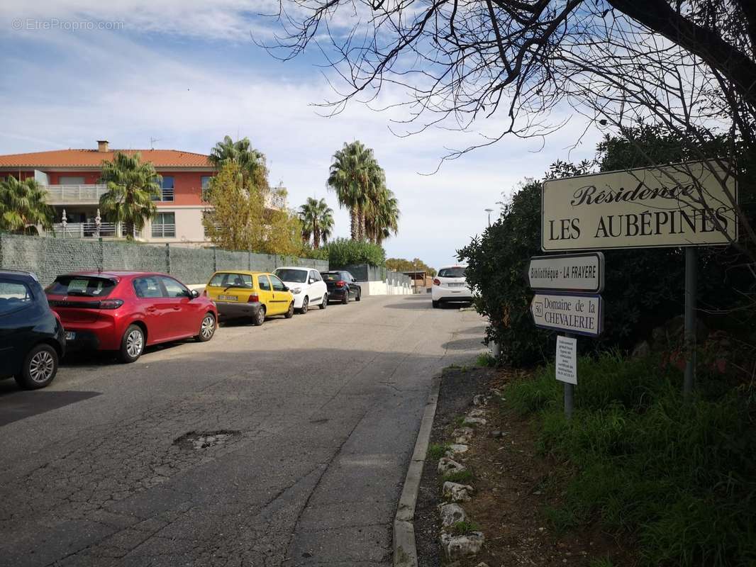 Parking à CANNES