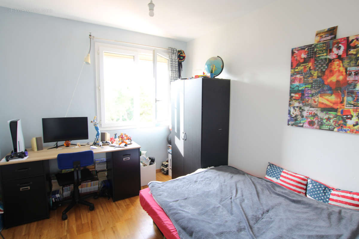 Appartement à MARSEILLE-9E