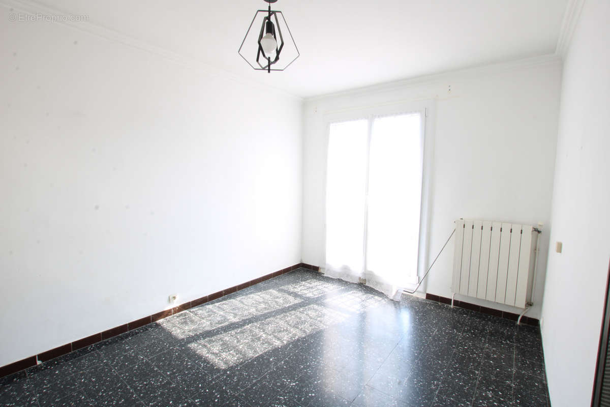 Appartement à MARSEILLE-10E