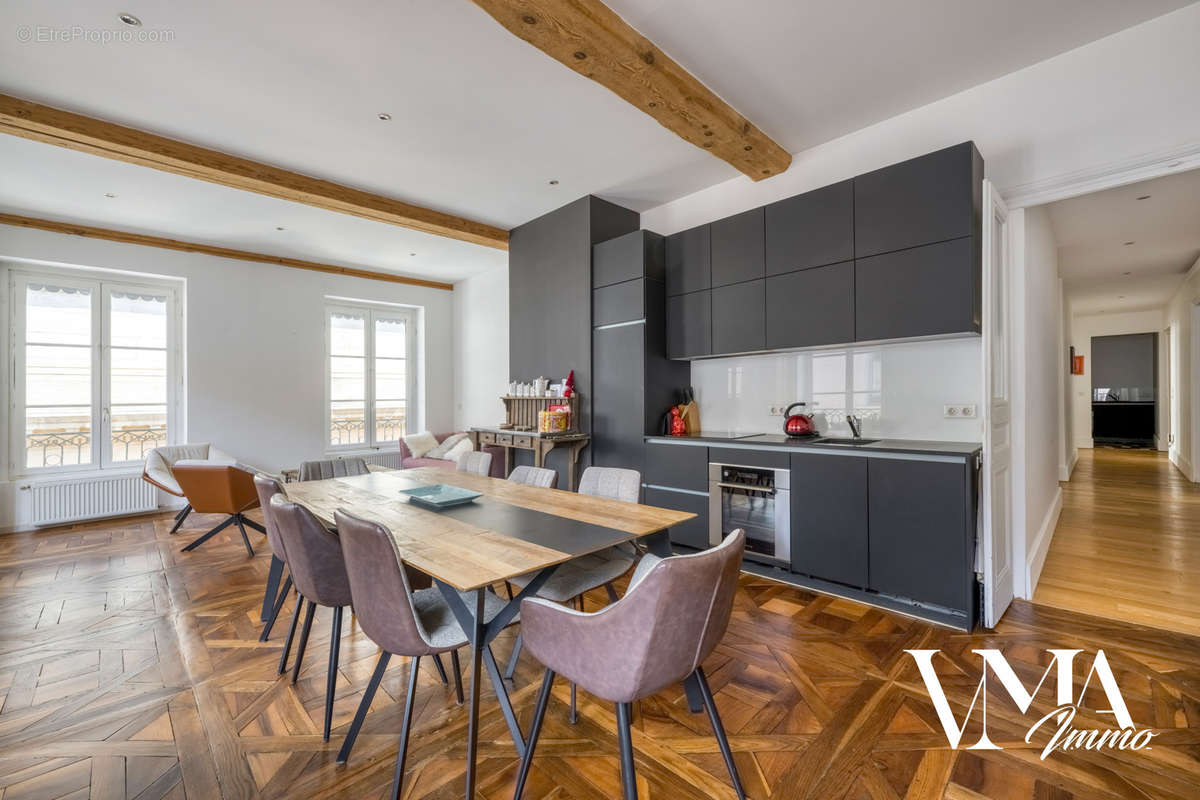 Appartement à LYON-1E