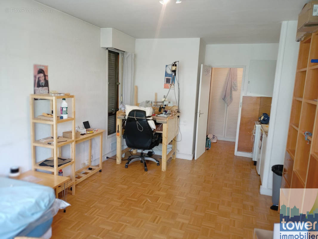 Appartement à PARIS-19E