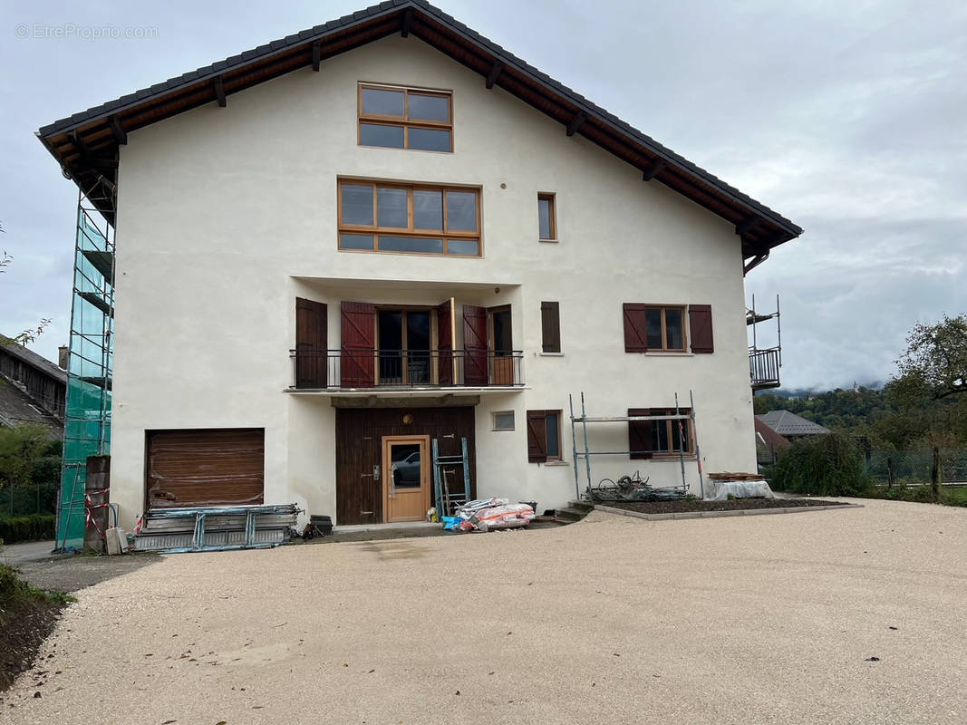 Appartement à SAINT-PIERRE-D&#039;ALBIGNY