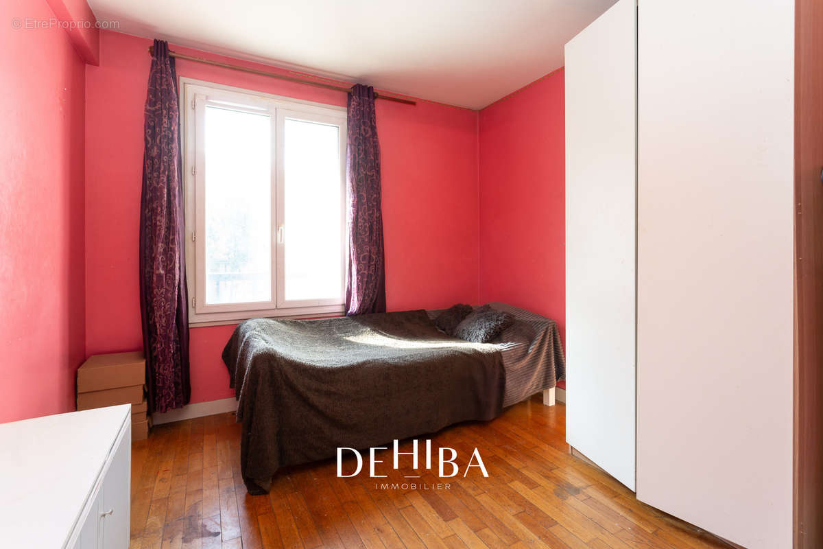 Appartement à PARIS-20E