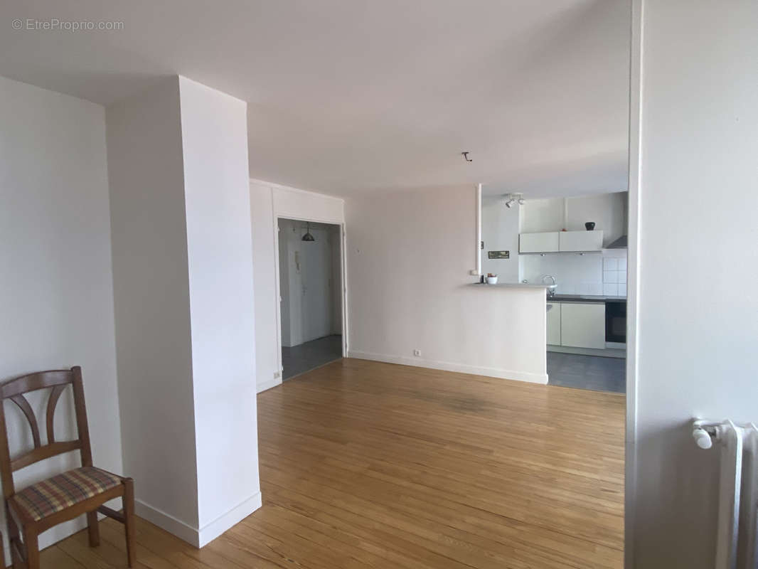 Appartement à SAINT-ETIENNE