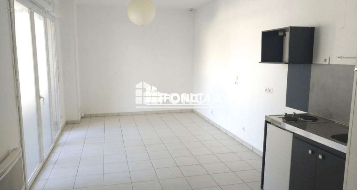 Appartement à MARSEILLE-9E