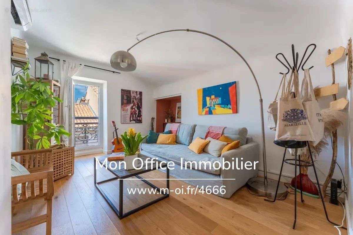 Appartement à MARSEILLE-7E