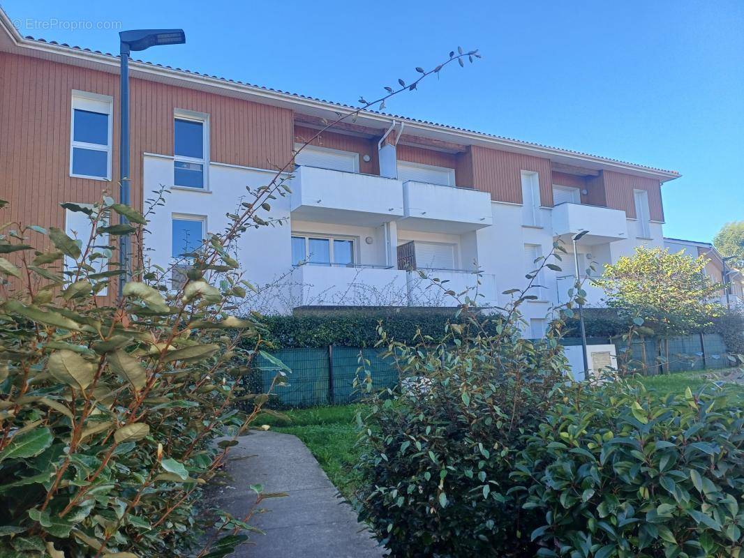 Appartement à POMPIGNAC