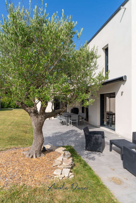 Maison à SAINT-CYR-SUR-LOIRE