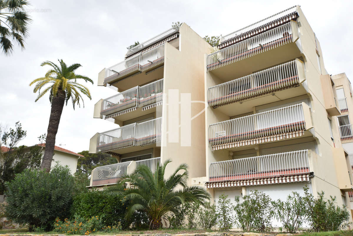 Appartement à SAINT-RAPHAEL