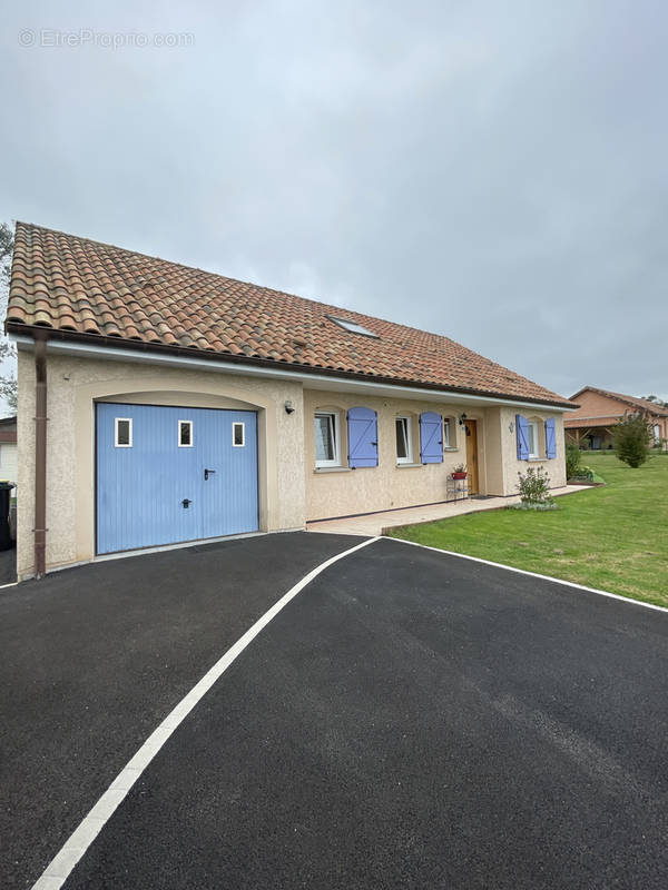 Maison à SURIAUVILLE