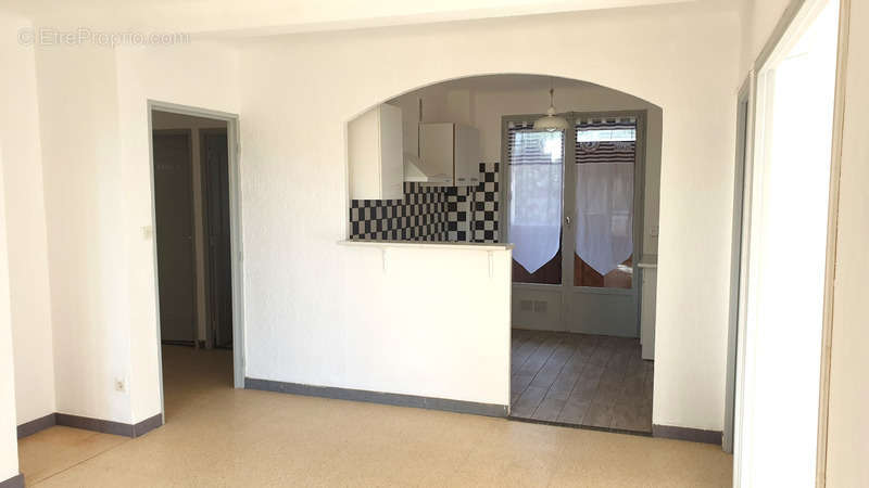 Appartement à LE LUC