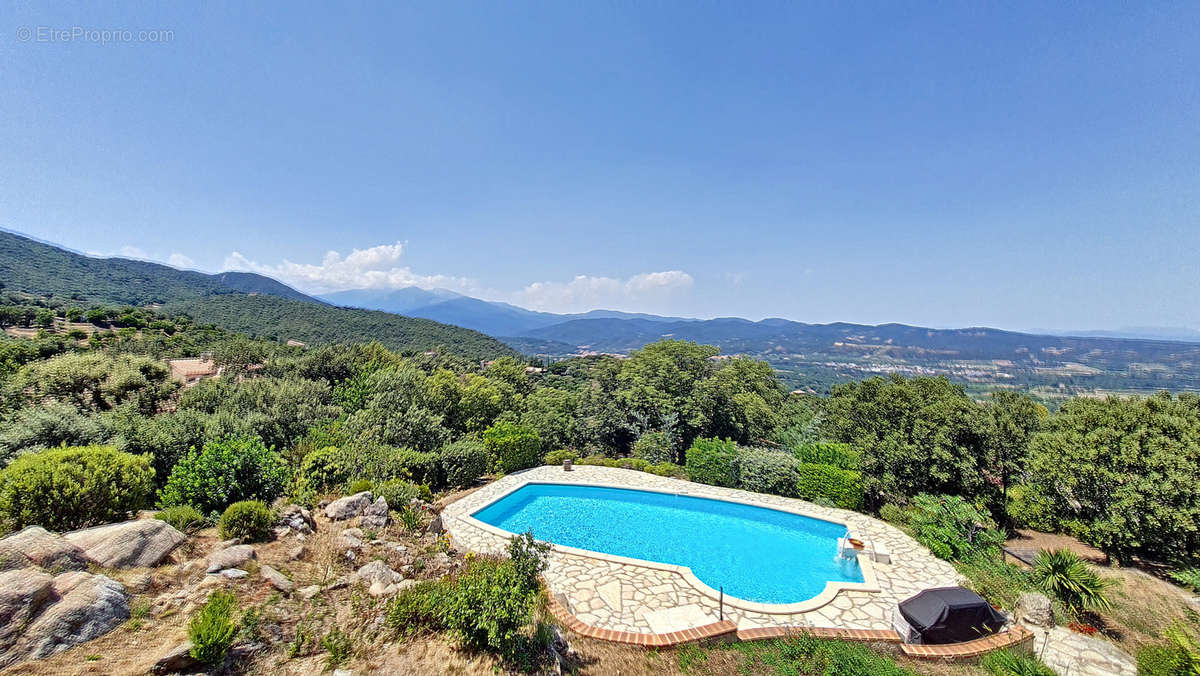 Maison à CERET