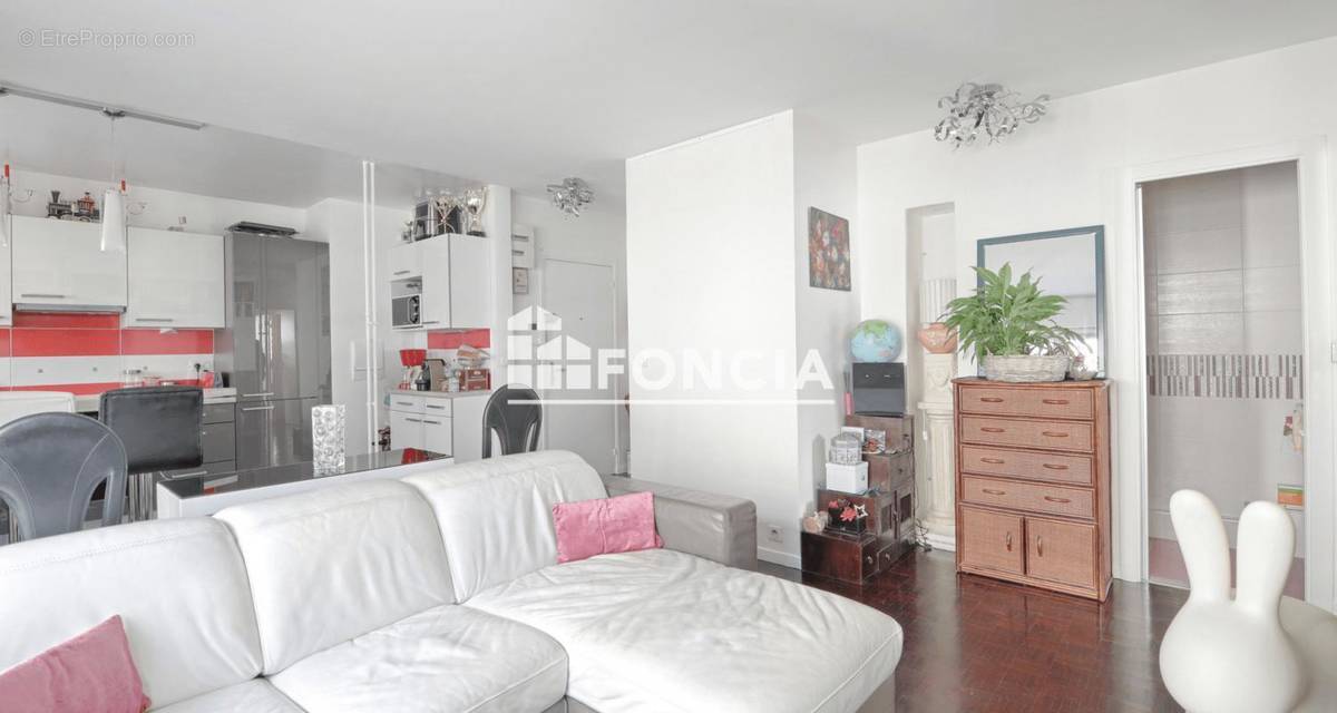 Appartement à PARIS-12E