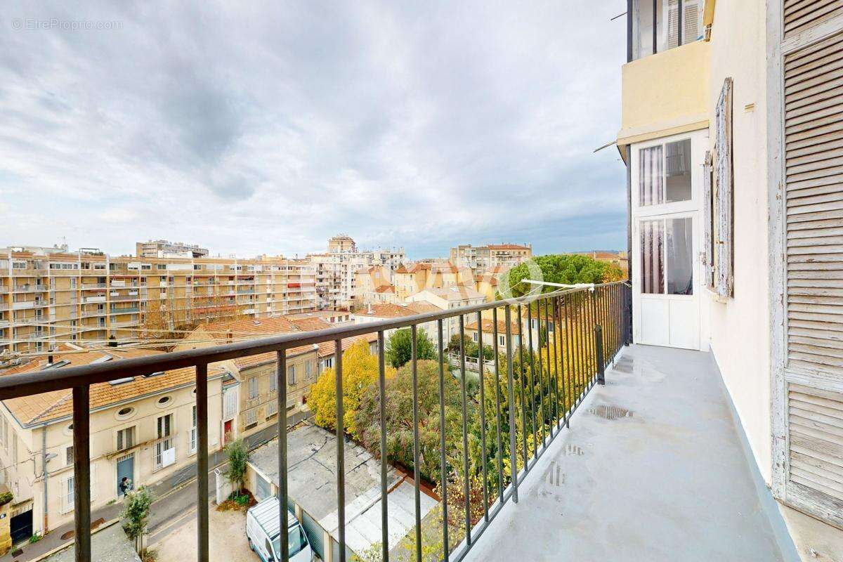 Appartement à AIX-EN-PROVENCE