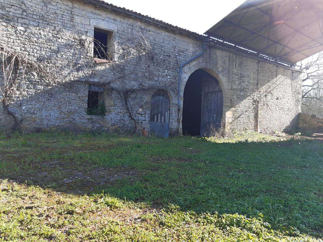 Maison à SAINT-MAXIRE