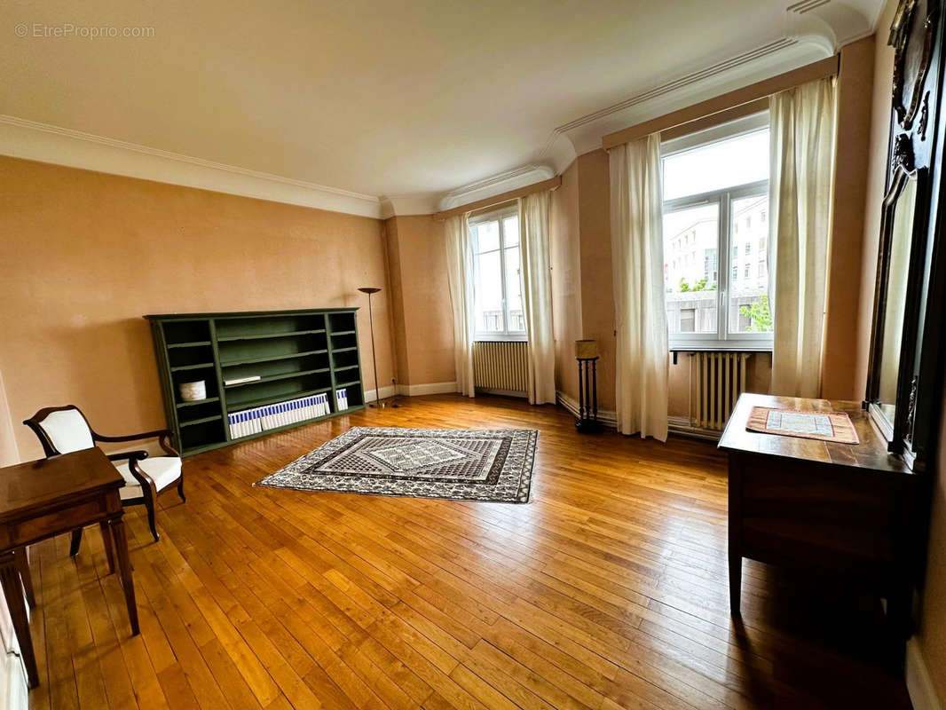 Appartement à VICHY