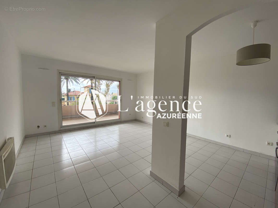 Appartement à CAGNES-SUR-MER