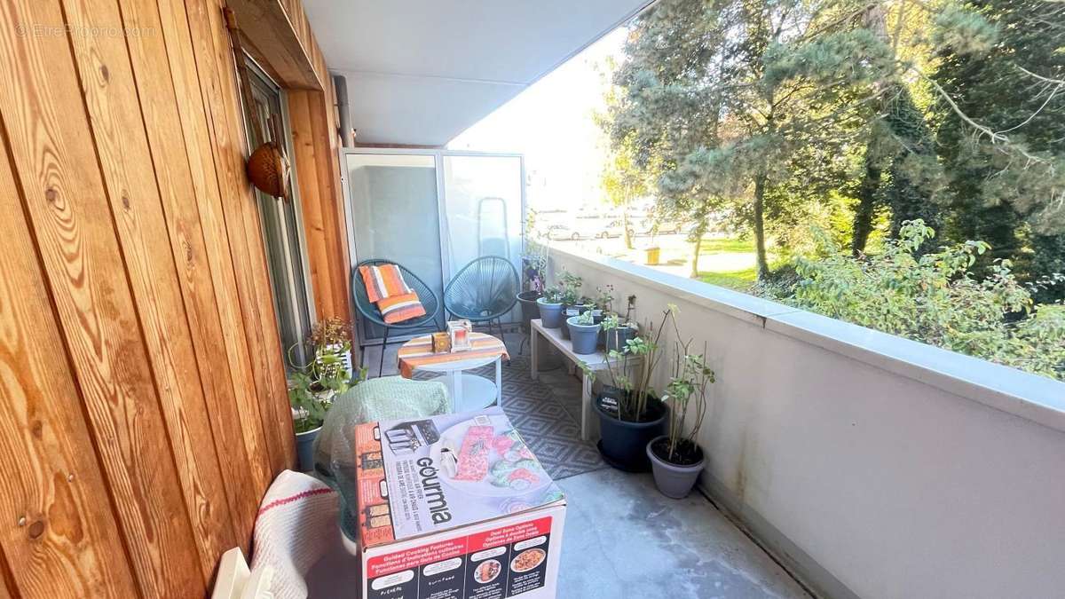 Appartement à LES ULIS