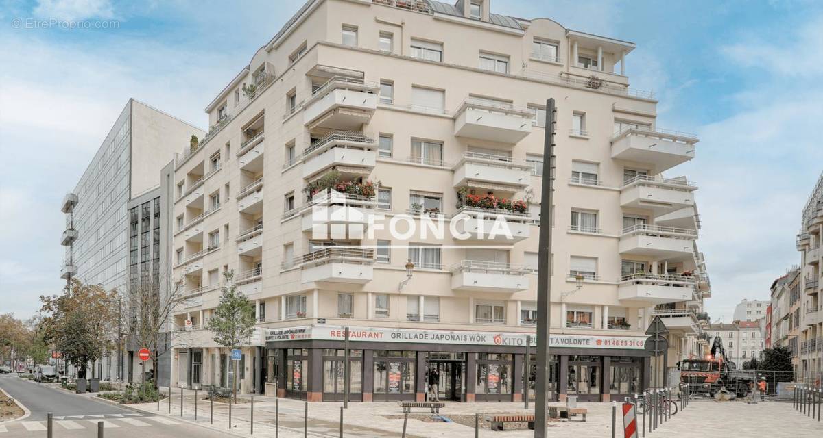 Appartement à MONTROUGE