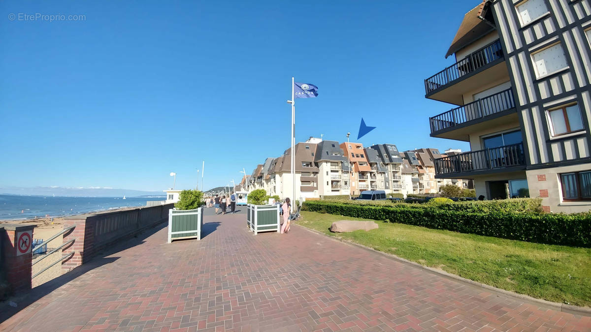 Autre à CABOURG