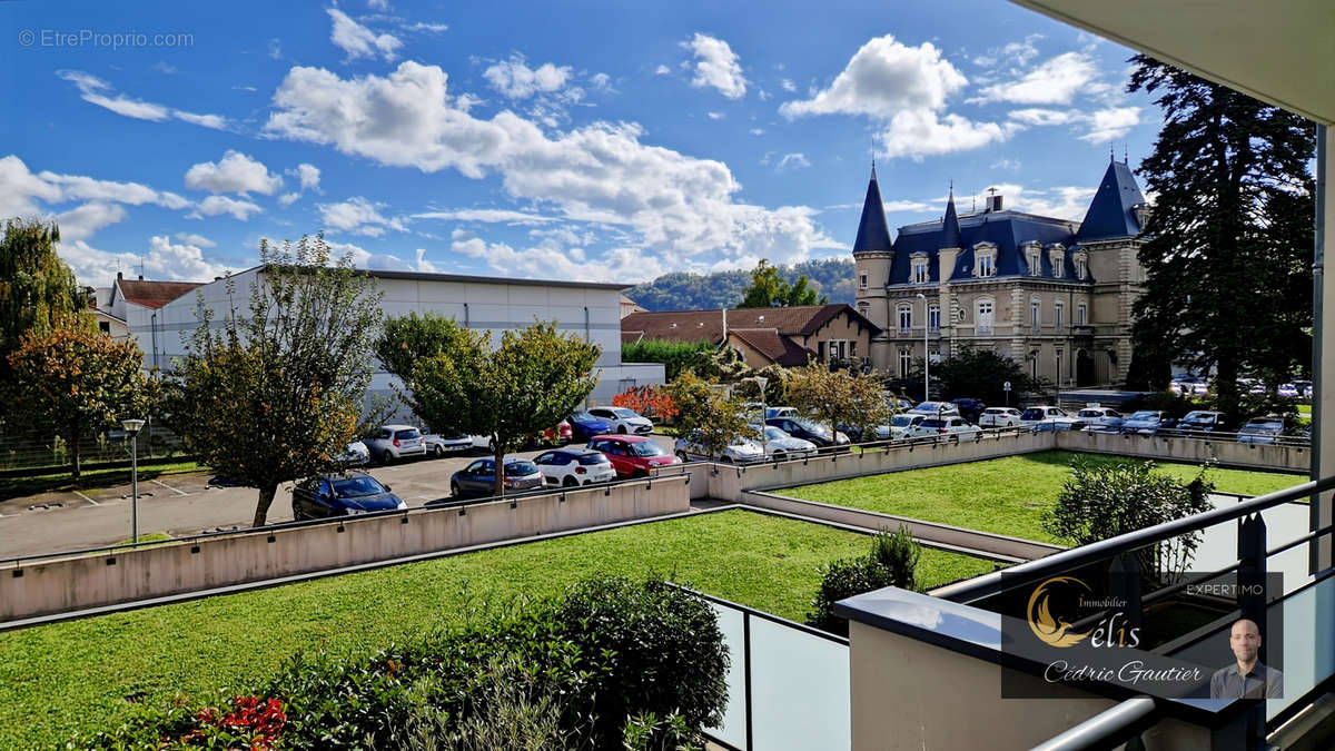 Appartement à BOURGOIN-JALLIEU