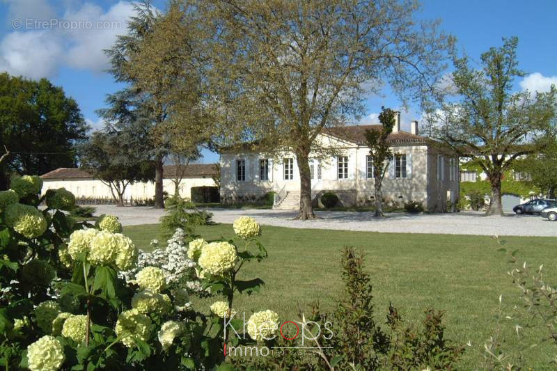 Maison à MOULIS-EN-MEDOC