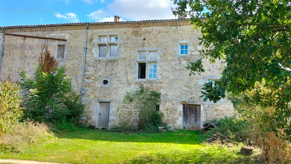 Maison à FLEURANCE