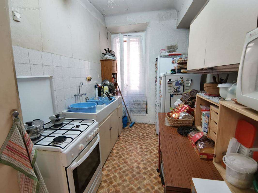 Appartement à TOURVES