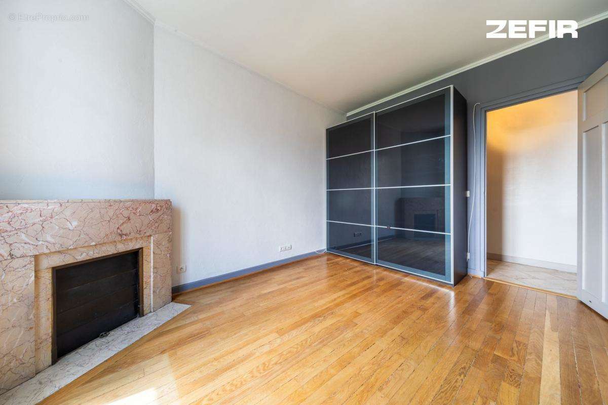 Appartement à RUEIL-MALMAISON