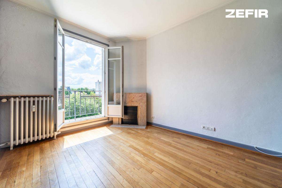 Appartement à RUEIL-MALMAISON