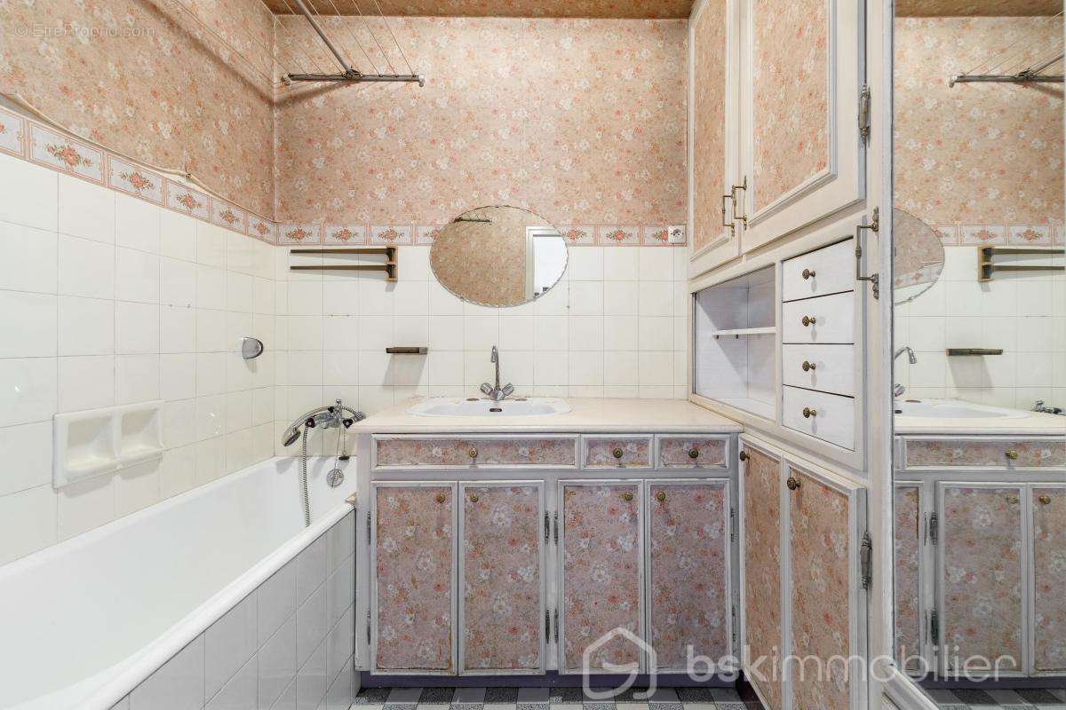 Appartement à LYON-8E