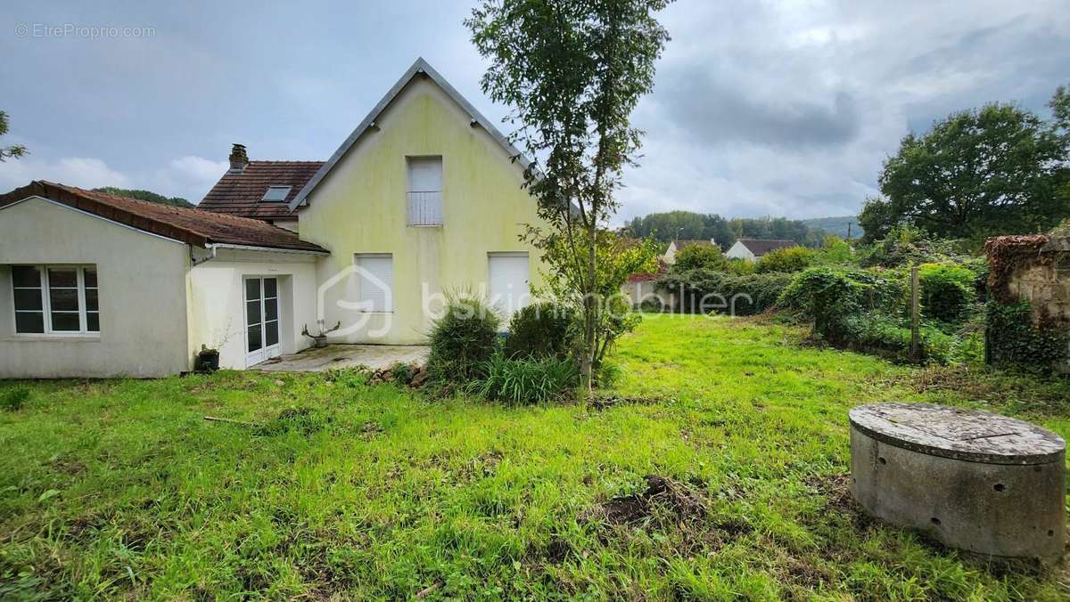 Maison à CANNECTANCOURT