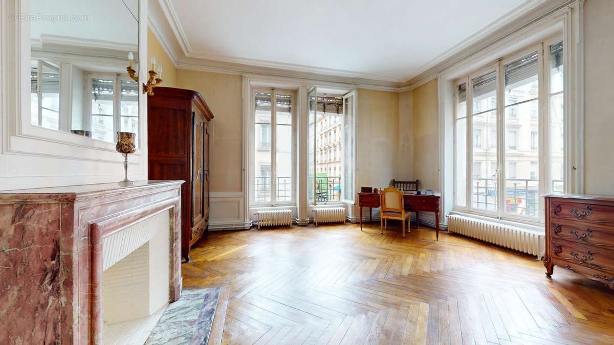 Appartement à LYON-6E