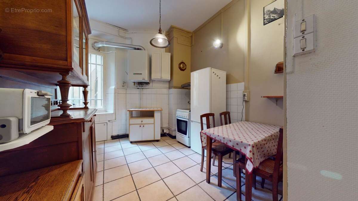 Appartement à LYON-6E