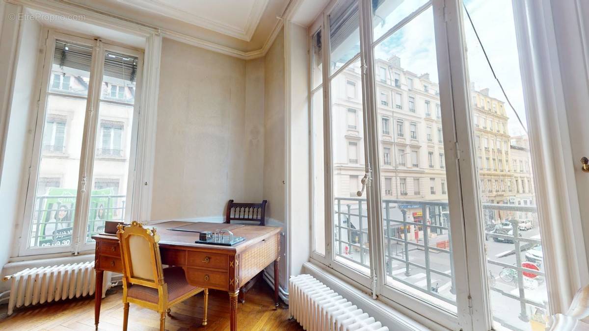 Appartement à LYON-6E