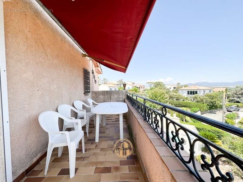 Appartement à FREJUS