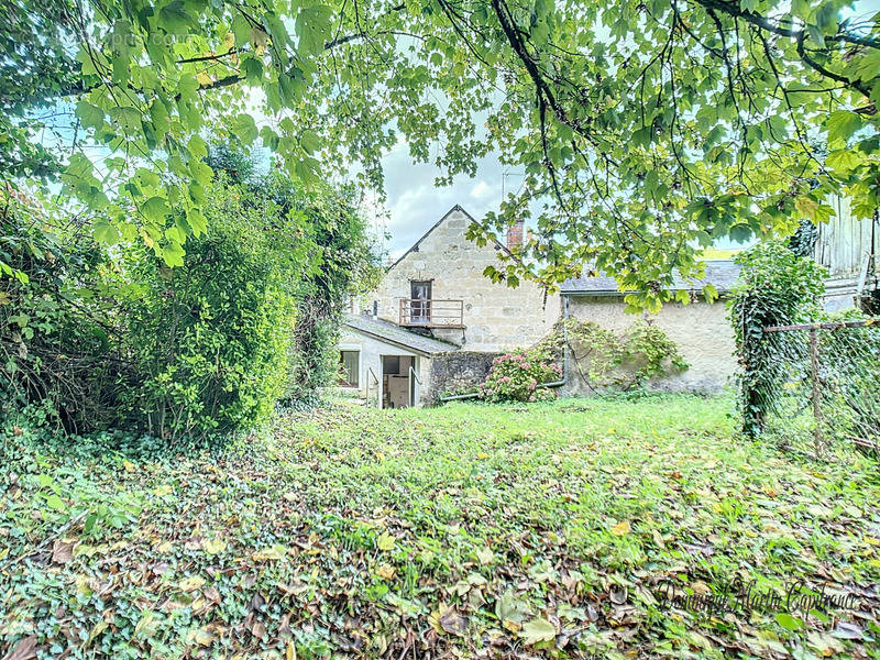 Maison à LA CHARTRE-SUR-LE-LOIR