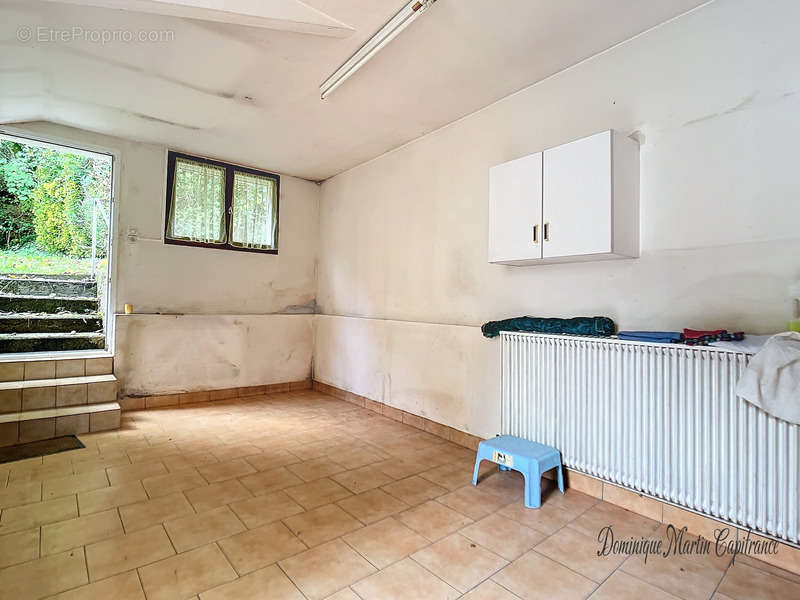 Appartement à LA CHARTRE-SUR-LE-LOIR