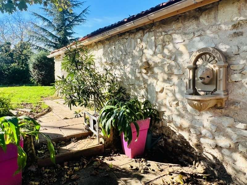 Maison à CHATELLERAULT