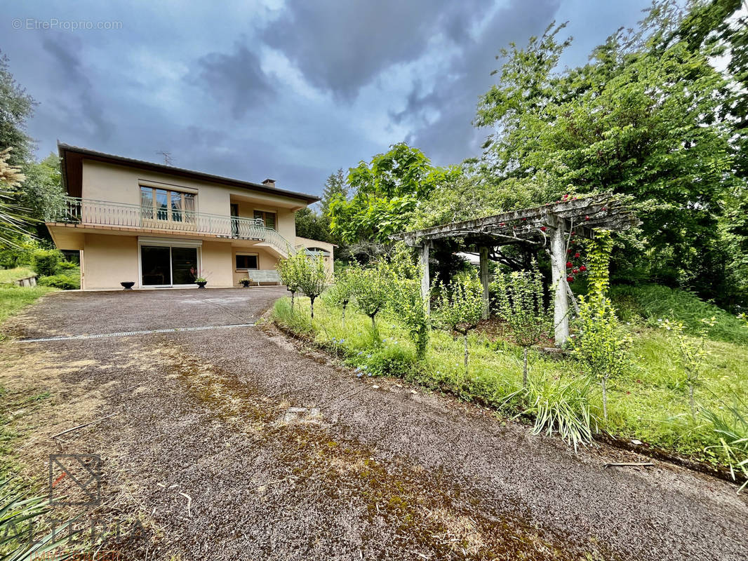 Maison à MONTGISCARD