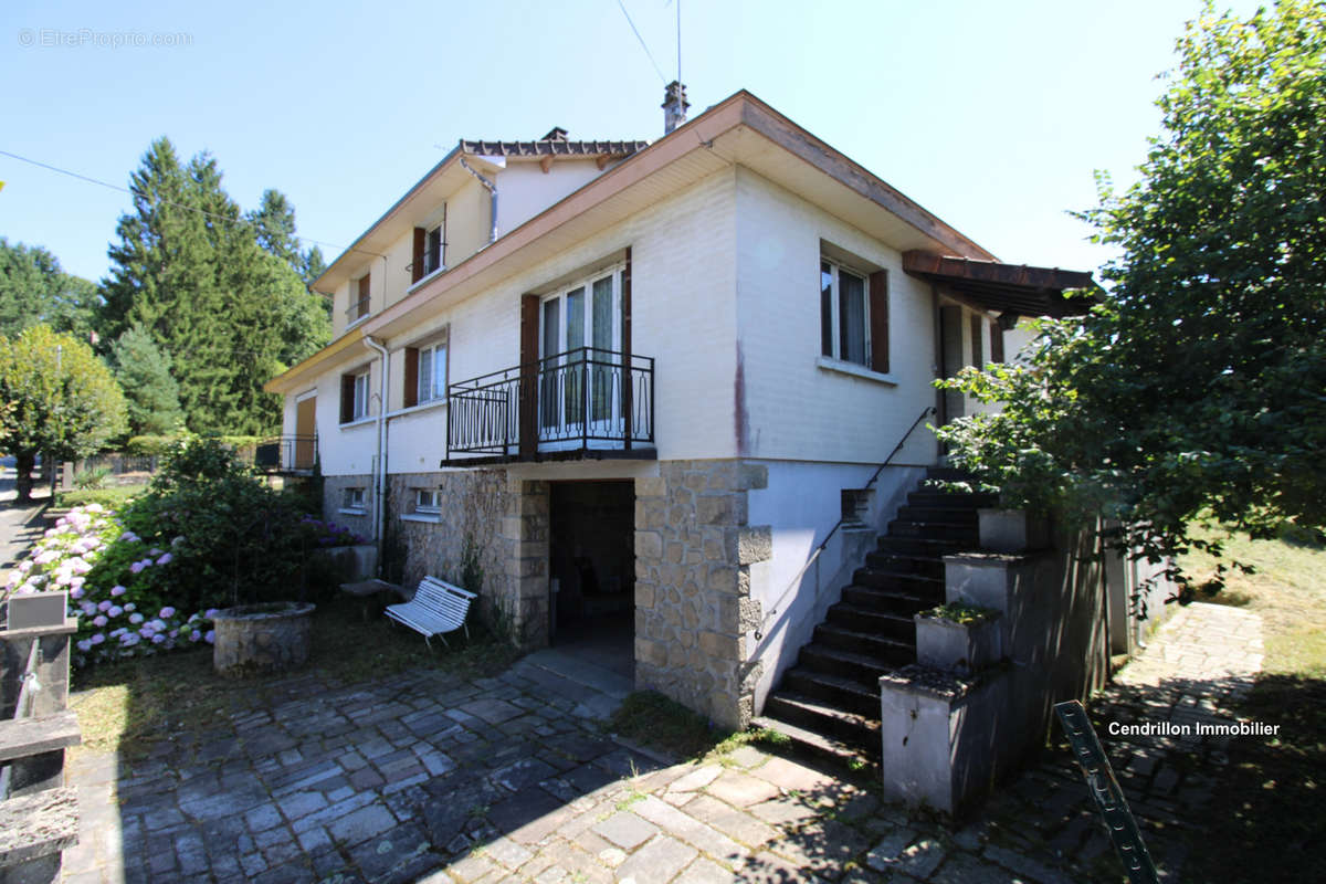 Maison à BOURGANEUF