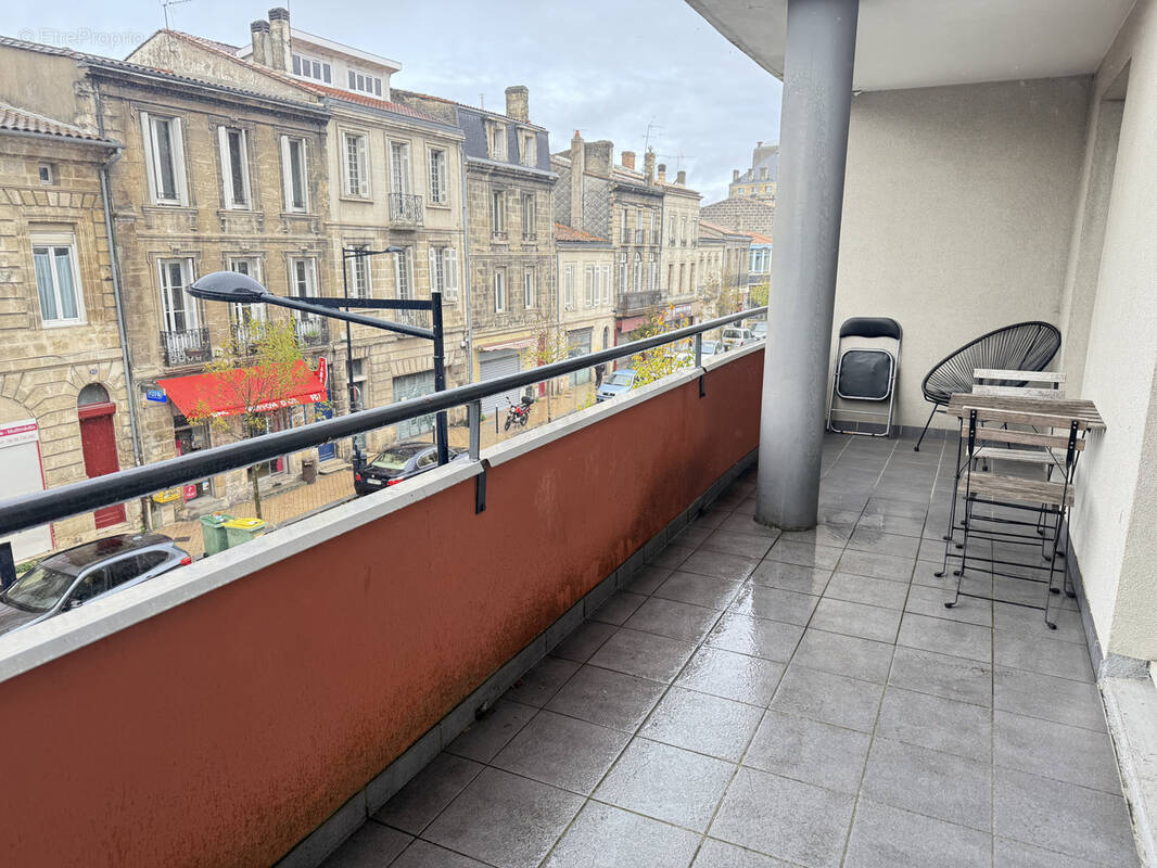 Appartement à BORDEAUX