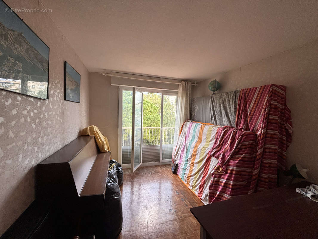 Appartement à MARSEILLE-13E