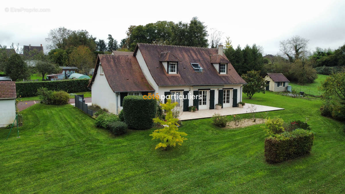 Maison à VALLENAY