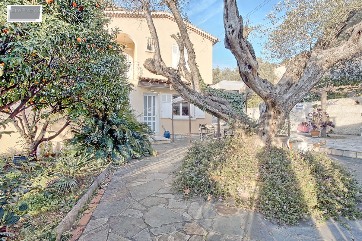 Maison à TOULON