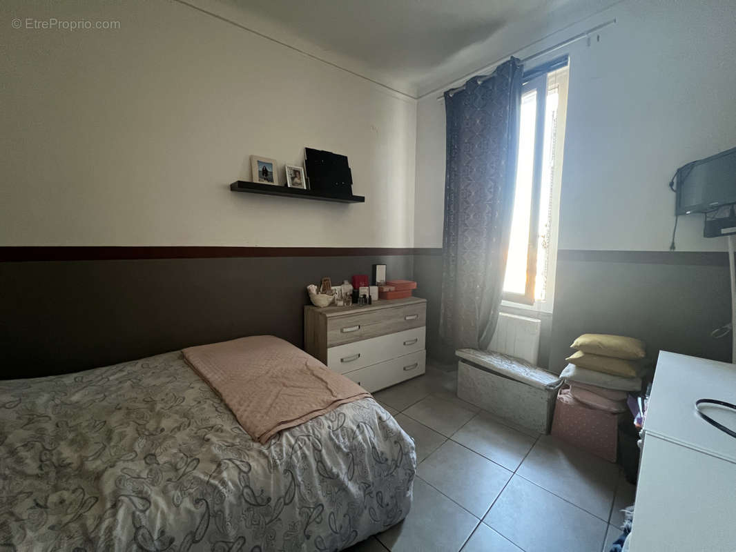 Appartement à MARSEILLE-14E