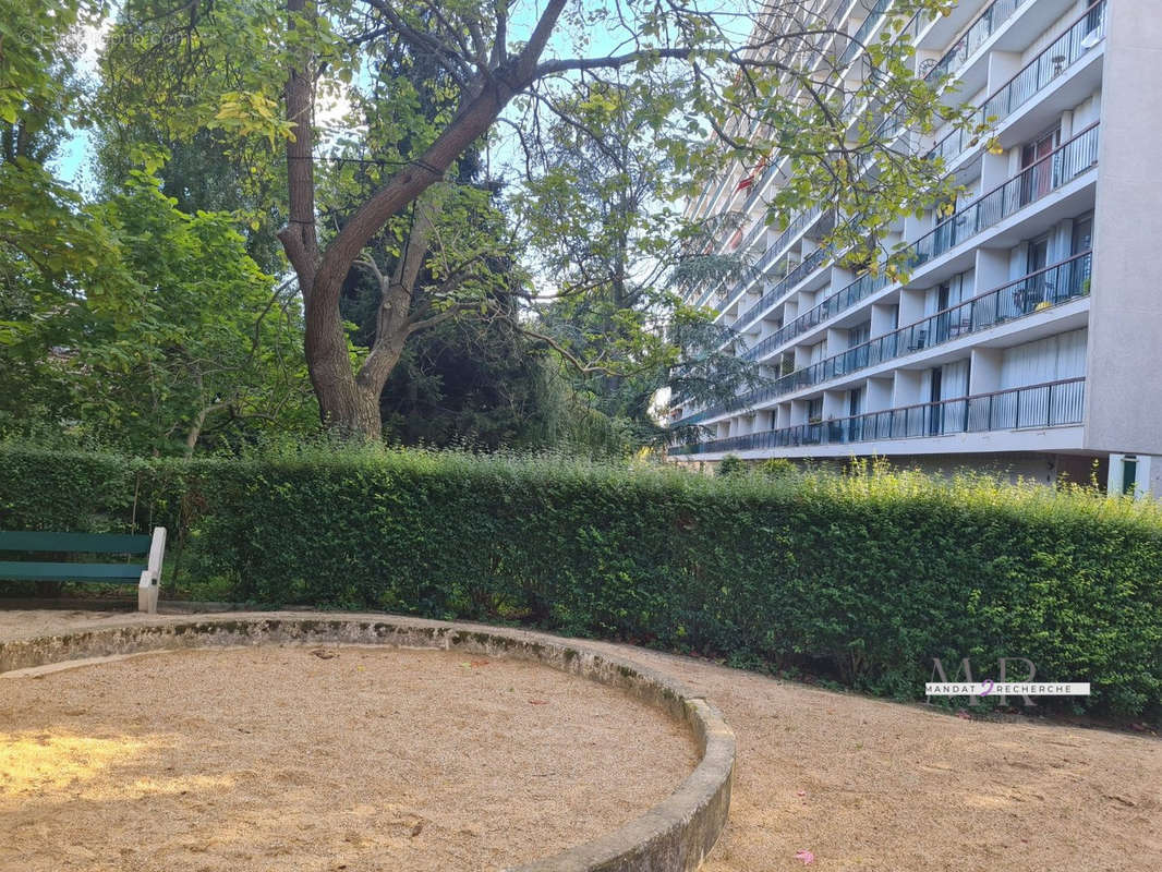 Appartement à VILLEJUIF