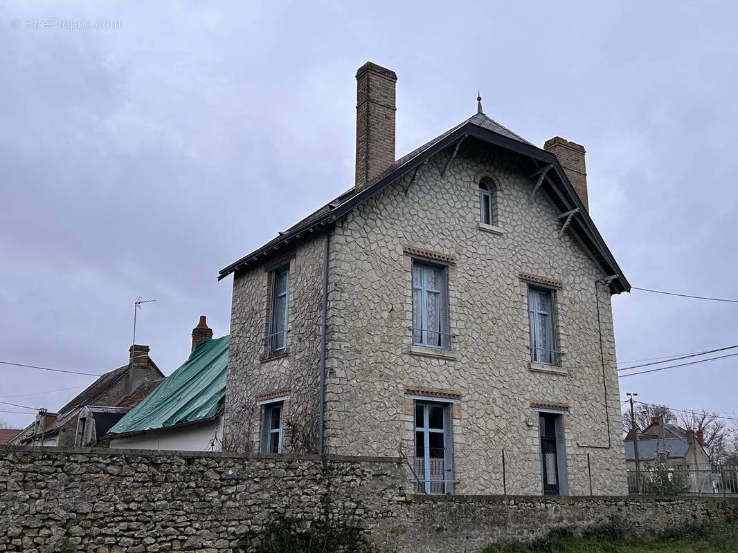 Maison à LE PECHEREAU