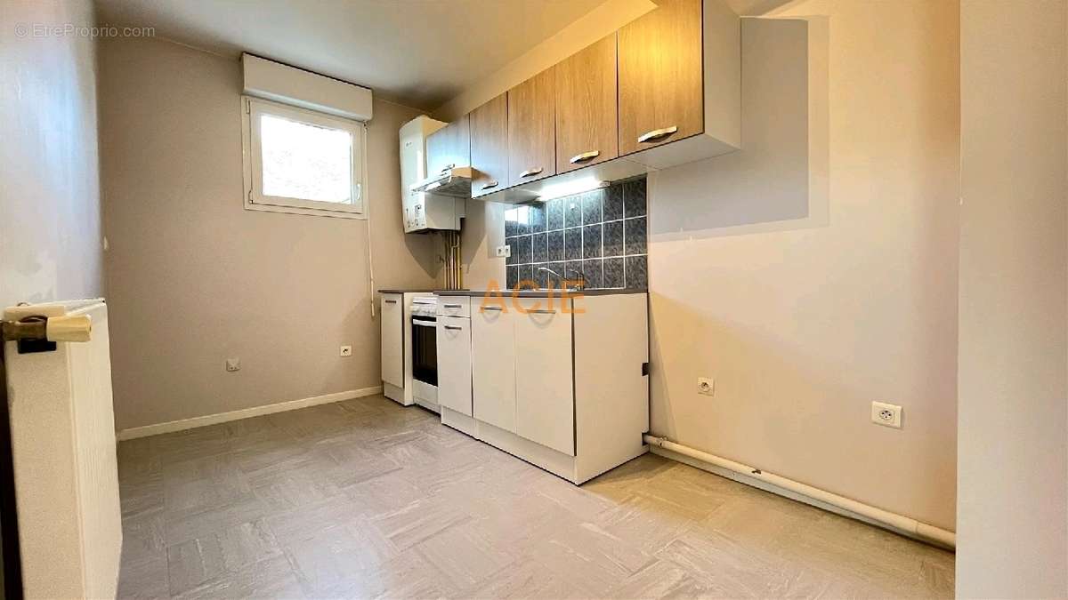 Appartement à LOUVRES