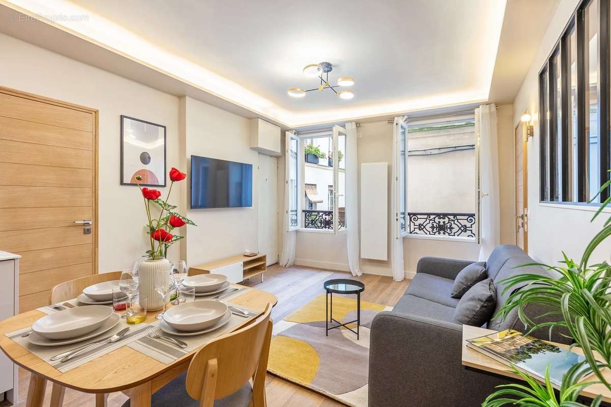 Appartement à PARIS-3E